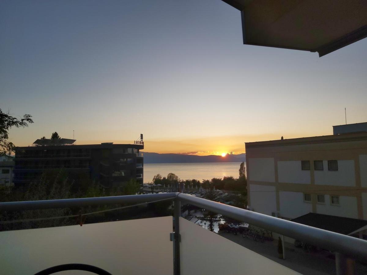 View Topia Apartments โอครีด ภายนอก รูปภาพ