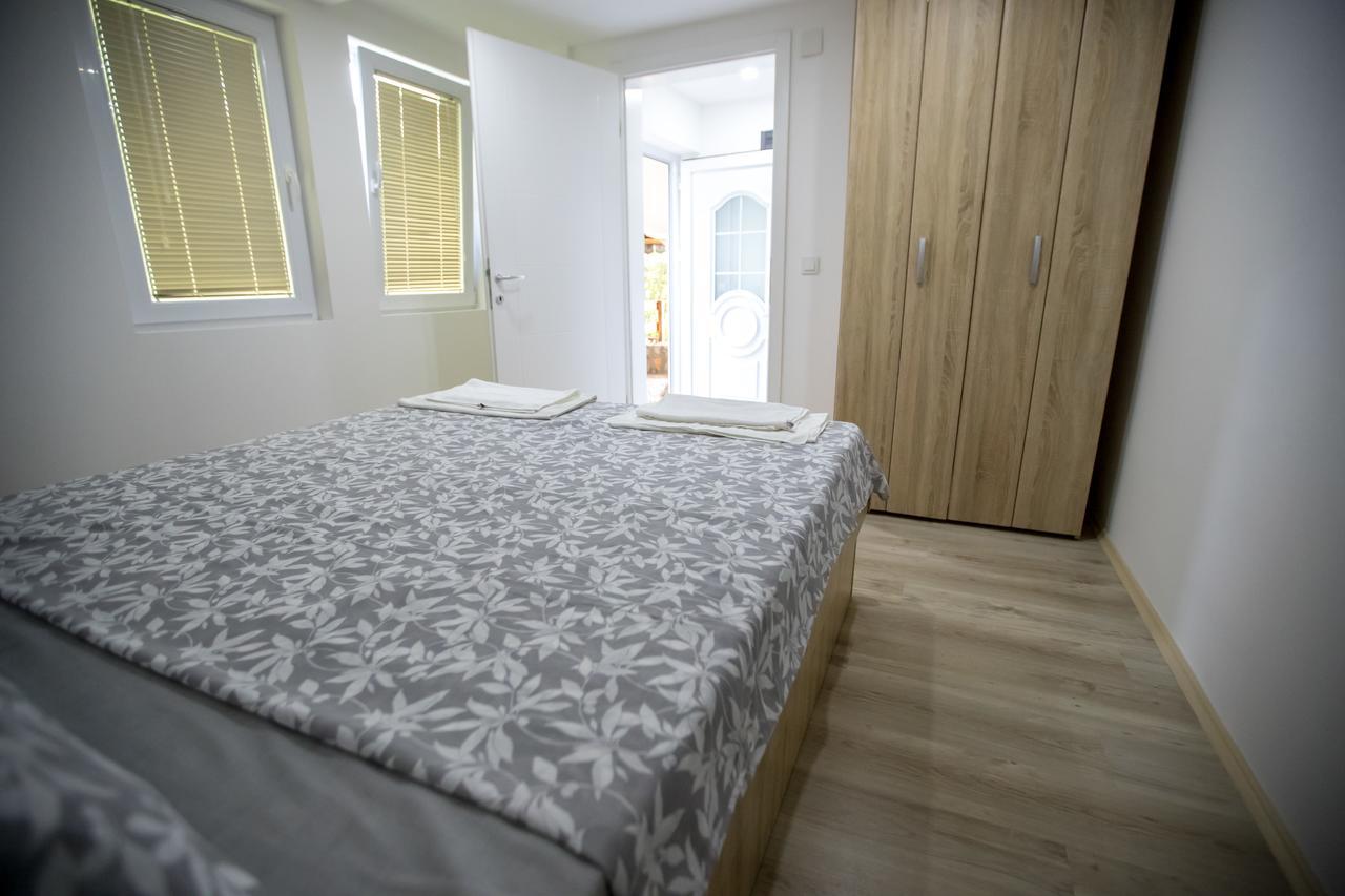 View Topia Apartments โอครีด ภายนอก รูปภาพ